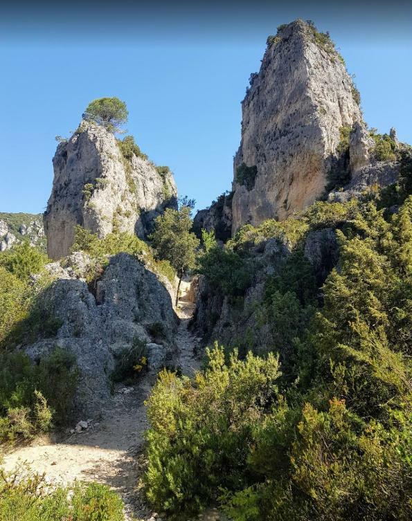 Вілла Les Barons De Guers Castelnau-de-Guers Екстер'єр фото